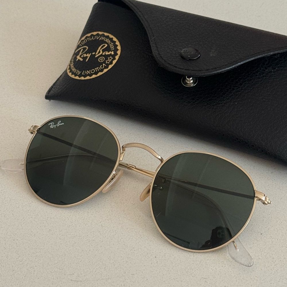 Ray-Ban round metal CODE RB3447